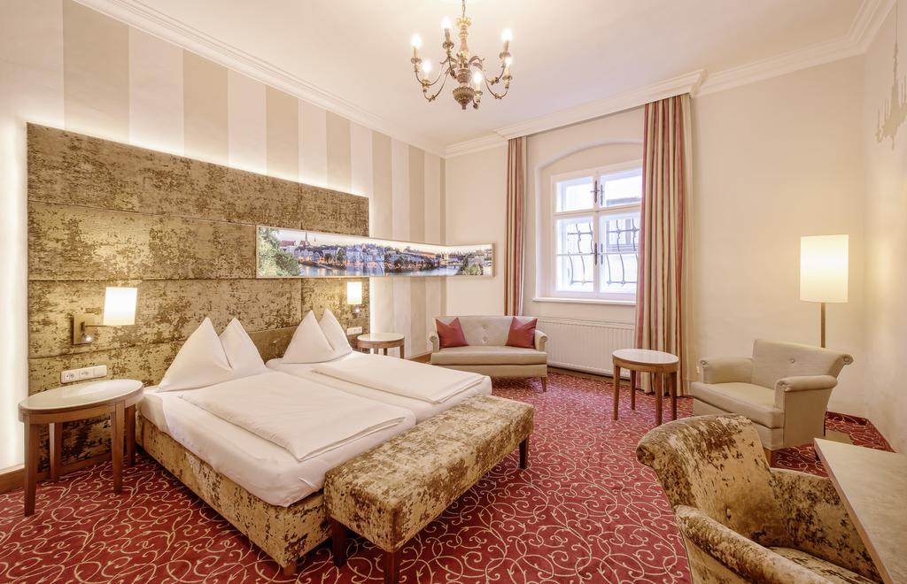 Hotel Mader Steyr Bilik gambar
