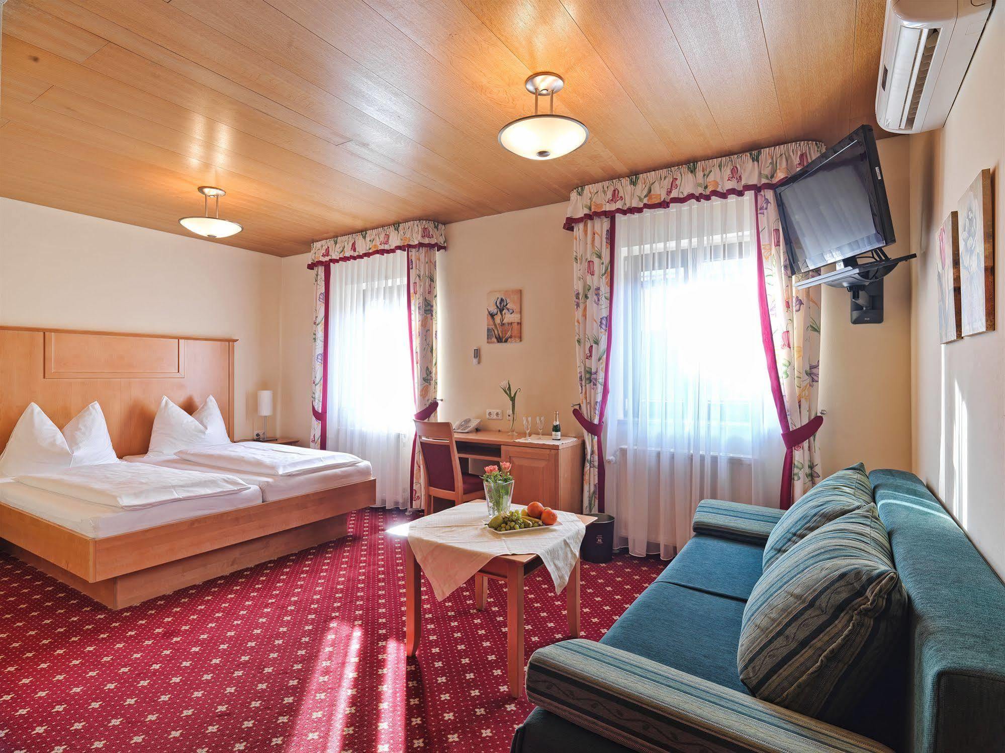 Hotel Mader Steyr Luaran gambar