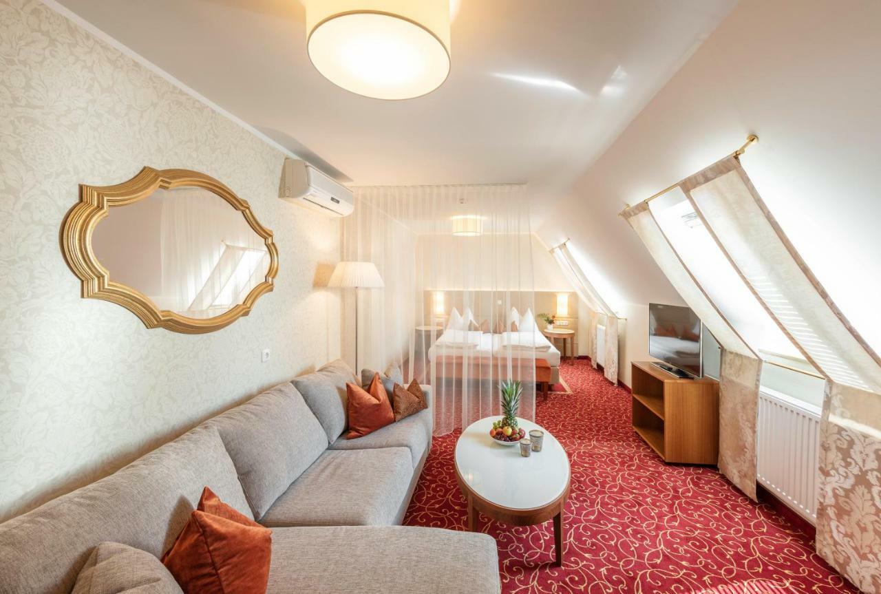 Hotel Mader Steyr Luaran gambar